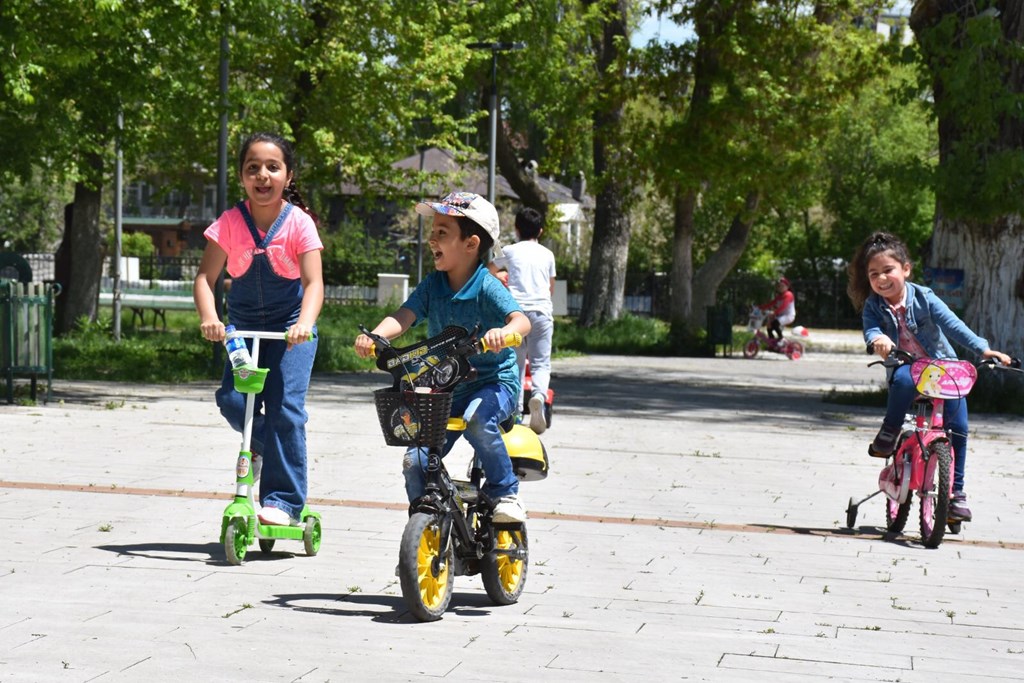 Minister SELÇUK: "We will establish an Evaluation and Rating System for Games and Toys."