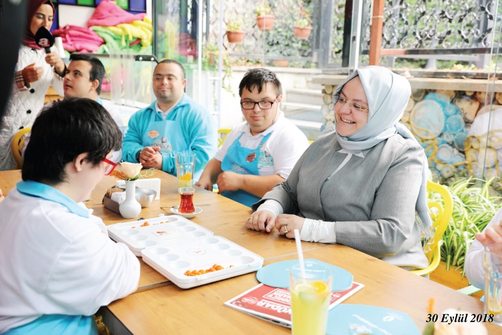 Children Under State Protection Competed in Online "Mangala Championship"