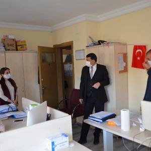 İl Müdürümüz Seyfi BOZÇELİK Köyceğiz Sosyal Hizmet Merkezimizde incelemelerde bulundu. - fotoğraf 1