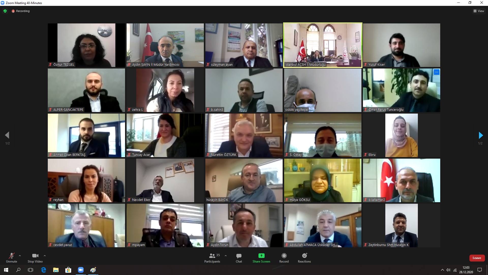 İl Müdürümüz Arzu GÜR’ün başkanlığında Sosyal Hizmet Merkezi Müdürlerimizle 2020 Yılı Değerlendirme Toplantısı gerçekleştirildi.