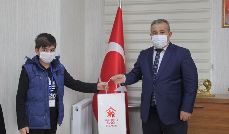 Milli Şairimiz Mehmet Akif Ersoy Ve İstiklal Marşımız Üzerine Bilgi Yarışması