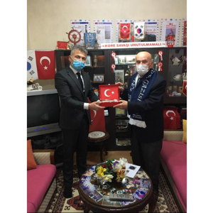 Onların Bizde Kırk Yıl Değil Her Daim Hatırları Var - fotoğraf 1
