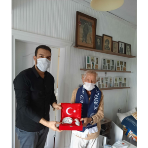 Onların Bizde Kırk Yıl Değil Her Daim Hatırları Var - fotoğraf 2