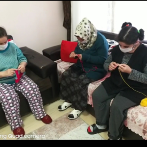 Engellilerimiz Marifetli Elleriyle Ağaçlara Giysi Ördüler - fotoğraf 9
