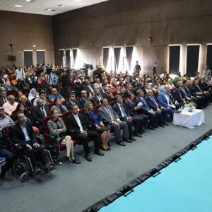 ‘Engellilerde ve Yaşlılarda Dijital Dönüşüm Sempozyumu’ Aile, Çalışma ve Sosyal Hizmetler Bakanı Zehra Zümrüt SELÇUK’un Katılımı ile Gerçekleştirildi - fotoğraf 1