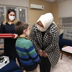 Bakan Selçuk, Aydın’da şehit ve gazi ailelerini ziyaret etti - fotoğraf 7