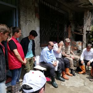 Psikososyal Destek Ekiplerimiz Araklı’da Selden Etkilenen Vatandaşlarımıza Psikolojik İlk Yardımda Bulundu - fotoğraf 6