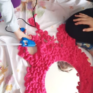 Çocuk Evlerimizdeki Çocuklarımız Bu Haftaki Etkinliklerinde Aynalarını Renklendirdiler - fotoğraf 2