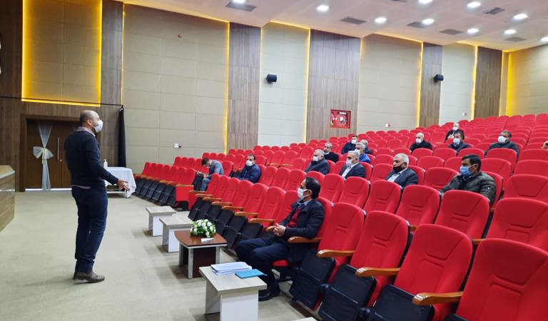 Altınözü İlçe Muhtarlarına “Madde Kullanım Riski ve Madde Bağımlılığından Korunma” Konulu Seminer Verildi.