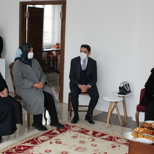 Sayın Valimizin Eşi Sevilay Coşkun Hanımefendi Kahramanmaraş Kadın Kooperatifini Ziyaret Etti - fotoğraf 3