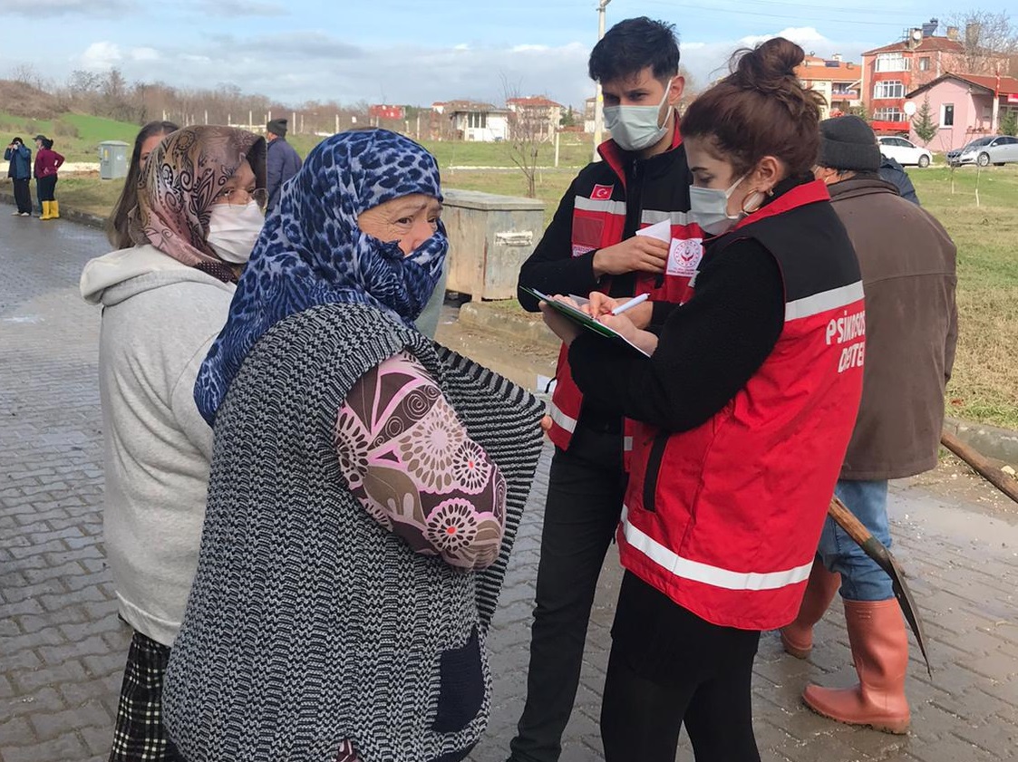 İlimiz Babaeski ilçesi ile Alpullu beldesinde meydana gelen sel felaketinden dolayı Müdürlüğümüz Psikososyal Destek Öncü ekibi sahada çalışmalara başlamıştır.