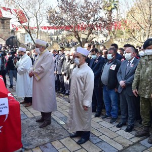 Şehit Hv.Svn.Uzm.Çvş. Hüseyin Sarı Dualarla Ebediyete Uğurlandı - fotoğraf 5