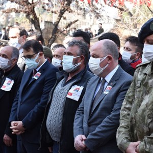 Şehit Hv.Svn.Uzm.Çvş. Hüseyin Sarı Dualarla Ebediyete Uğurlandı - fotoğraf 9