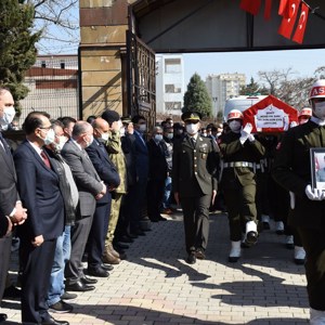Şehit Hv.Svn.Uzm.Çvş. Hüseyin Sarı Dualarla Ebediyete Uğurlandı - fotoğraf 11