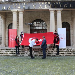 Anadolu Gönül Yolu-81 Genç 81 Bayrak etkinliği ile Türkiye’nin Dört Bir Yanından Gelecek Bayraklar Çanakkale’ye Ulaşacak - fotoğraf 1