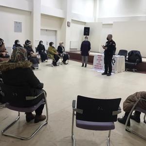  İl Müdürlüğümüze Bağlı Bingöl İller Bankası Çocuk Evleri Sitesinde       Görevli Personellerine Madde Bağımlılığı Semineri Düzenlendi - fotoğraf 3