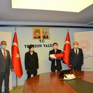 Şanlı Bayrağımız Çanakkale Yolunda. - fotoğraf 3