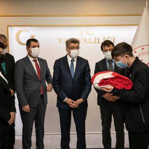 Anadolu Gönül Yolu 81 İl 81 Bayrak projesi - fotoğraf 1