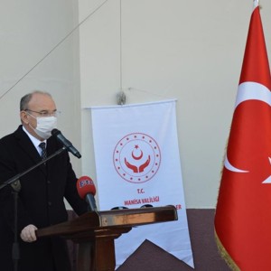 “Anadolu Gönül Yolu 81 Genç 81 Bayrak” Etkinliği Kapsamında Şanlı Bayrak Manisa’dan Uğurlandı - fotoğraf 2