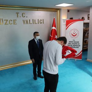 Anadolu Gönül Yolu - 81 Genç 81 Bayrak etkinliği kapsamında Şanlı Bayrağımızı Sakarya’dan devraldık. - fotoğraf 4