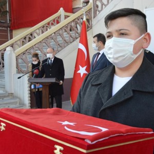 “Anadolu Gönül Yolu 81 Genç 81 Bayrak” Etkinliği Kapsamında Şanlı Bayrak Manisa’dan Uğurlandı - fotoğraf 4