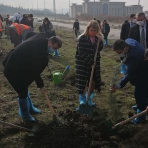 Kadınlar Sadece Bir Gün Değil Her Gün Hatırlanmalı - fotoğraf 36