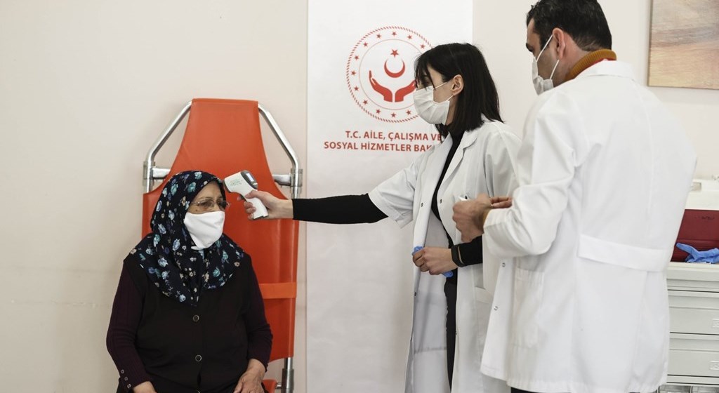  Koronavirüs Salgını ile Geçen Bir Yılda Bakım Kuruluşlarımızda Neler Yaptık?