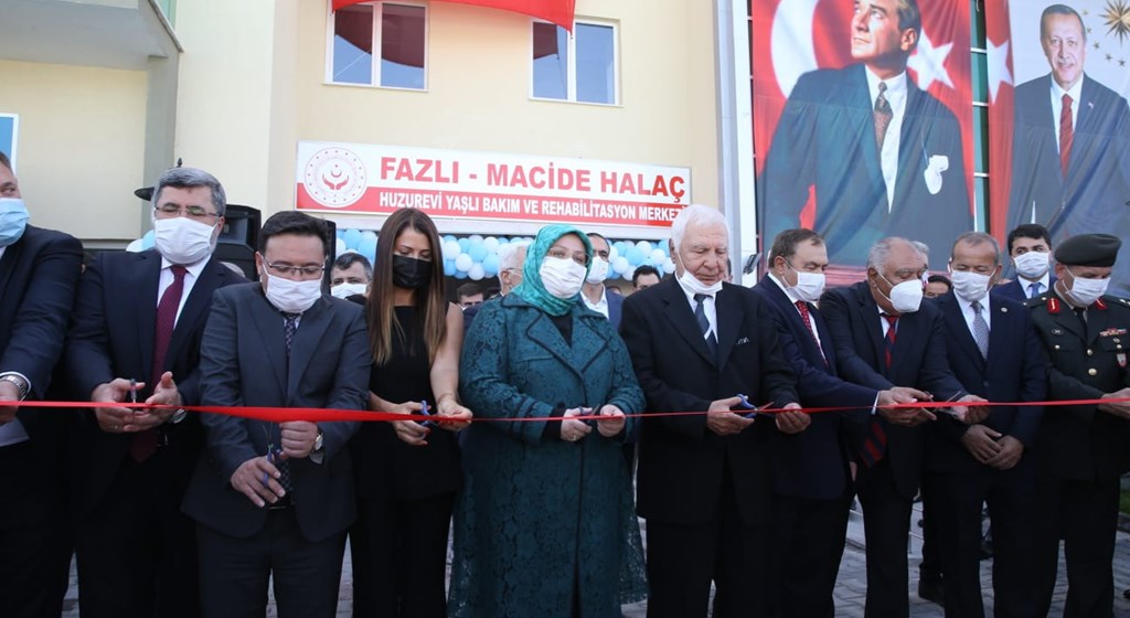 Bakan Selçuk: “1082 Kapasiteli 10 Yeni Huzurevini Daha Hizmete Açmayı Planlıyoruz”