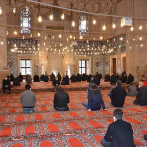 18 Mart Kapsamında Mevlid Programı Düzenlendi - fotoğraf 2