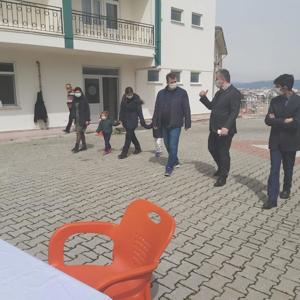 İl Müdürümüz Akhisar Huzurevi Yaşlı Bakım ve Rehabilitasyon Merkezi Müdürlüğümüz Sakinlerini Ziyaret Etti - fotoğraf 2