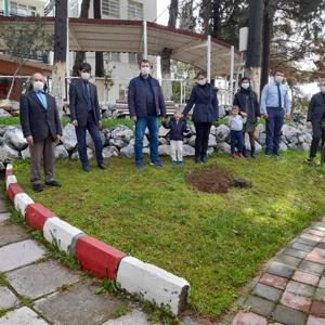 İl Müdürümüz Akhisar Huzurevi Yaşlı Bakım ve Rehabilitasyon Merkezi Müdürlüğümüz Sakinlerini Ziyaret Etti - fotoğraf 5