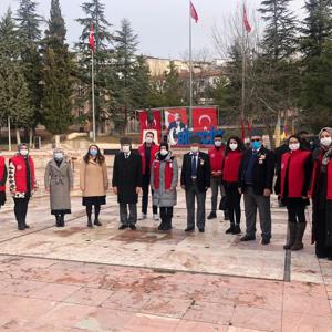 18 Mart Şehitleri Anma Günü ve Çanakkale Deniz Zaferi'nin 106.  Yıldönümü - fotoğraf 2