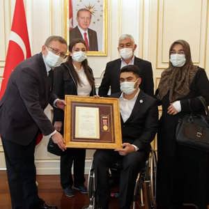 İlimizde 3 Şehit Yakını ve 2 Gaziye Devlet Övünç Madalyası ve Beratı Tevcih Edildi - fotoğraf 4