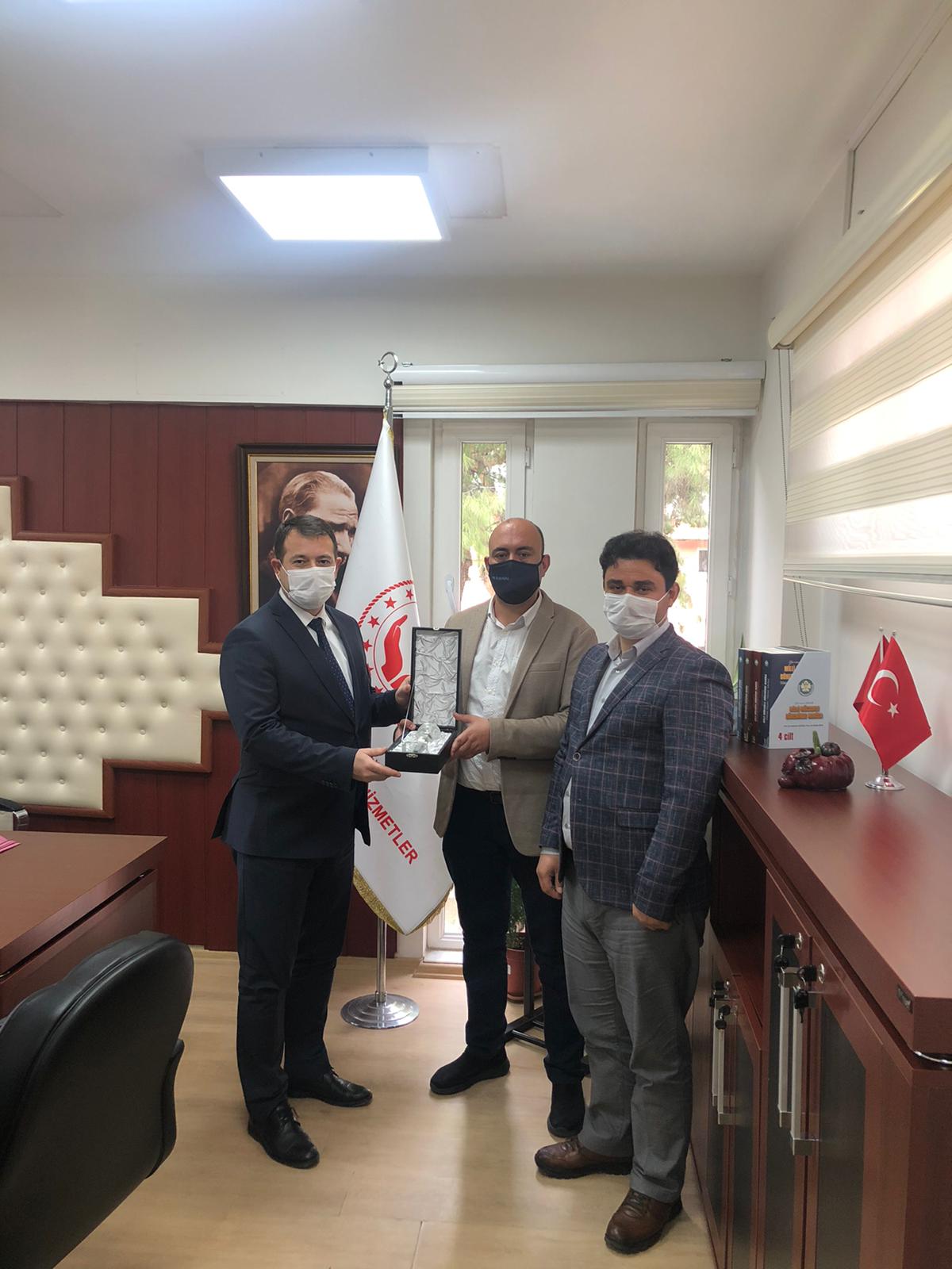 Manisa Şehit Fatih Kalu Kız Anadolu İmam Hatip Lisesi İl Müdürlüğümüzü Ziyaret Etti