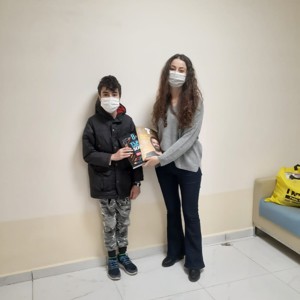 “Okul Destek Projesi” Kapsamında Çocuklarımıza Okuldaki Başarılarını Artırmak Adına Çeşitli Hediyeler Verildi. - fotoğraf 7