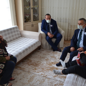 İl Müdürümüz Mahmut ÖZDEMİR 2 Nisan Otizm Farkındalık Gününde Otizmli Çocuklarımızı Ziyaret Etti - fotoğraf 16
