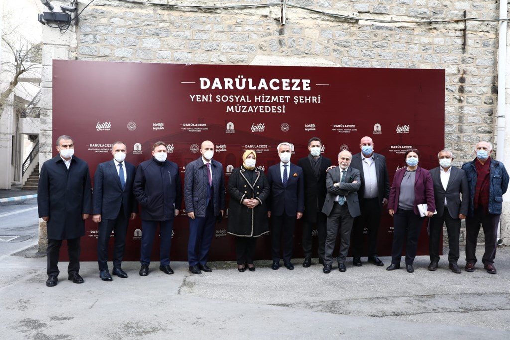 Bakan Selçuk, Darülaceze’nin Yeni Sosyal Hizmet Şehri Müzayedesine Katıldı