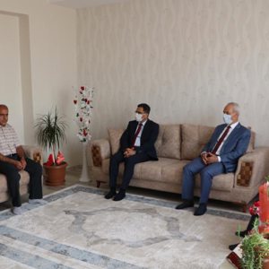 İl Müdürümüz Rifai Yıldırım Anneler Günü Münasebetiyle Şehit Yakınlarını Ziyaret Etti - fotoğraf 9