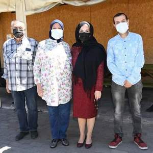 Valimiz Sayın Funda Kocabıyık Ramazan Bayramı Dolayısıyla Uşak Şehitliğini Ziyaret Etti - fotoğraf 9