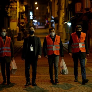 Bakan Yanık; “Tam Kapanma Sosyal Yardım Programımız kapsamında 2 milyonun üzerinde ihtiyaç sahibi hanemize yaklaşık 2,2 milyar lira destek verdik” - fotoğraf 1