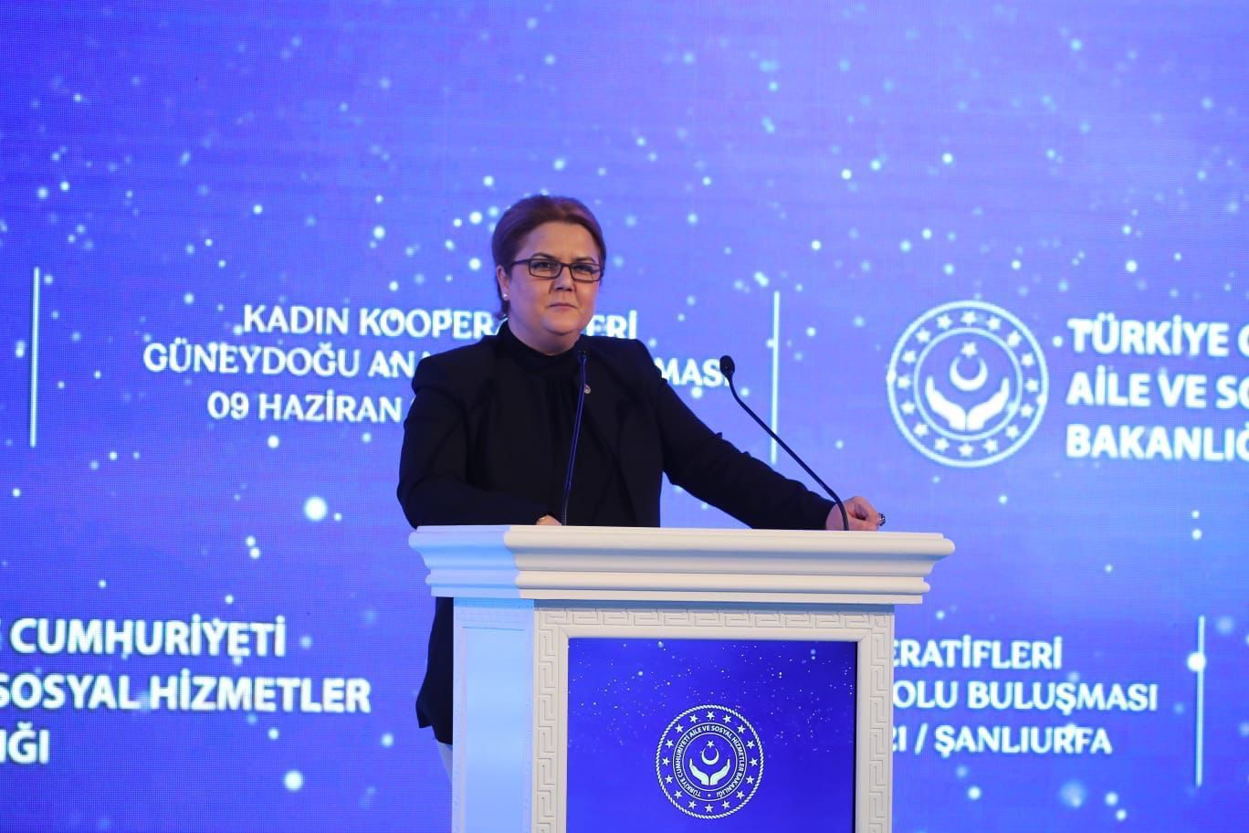 Bakanımız Sayın Yanık, Şanlıurfa’da “Kadın Kooperatifleri Güneydoğu Anadolu Buluşması” programına katıldı