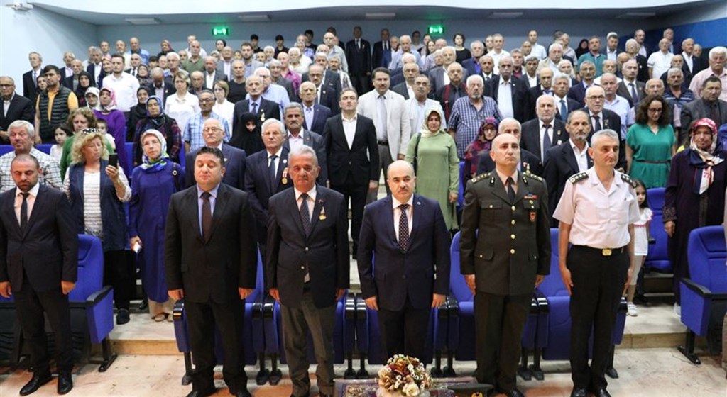 Kıbrıs Gazilerimize Milli Mücadele Madalyaları Törenle Verildi.
