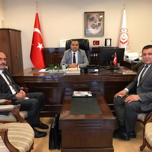 Engelli ve Yaşlı Hizmetleri Genel Müdürümüz Uzm. Dr. Orhan KOÇ'u İl Müdürümüz İbrahim AKYÜZ ve İl Müdür Yardımcımız Mahmut KILIÇ makamında ziyaret ettiler - fotoğraf 5