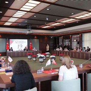 Bakanımız Derya Yanık; “Çocuk işçiliği ile mücadelede herkesin bir araya gelmesi gerekiyor işte o zaman sorunu çözebiliriz” - fotoğraf 4