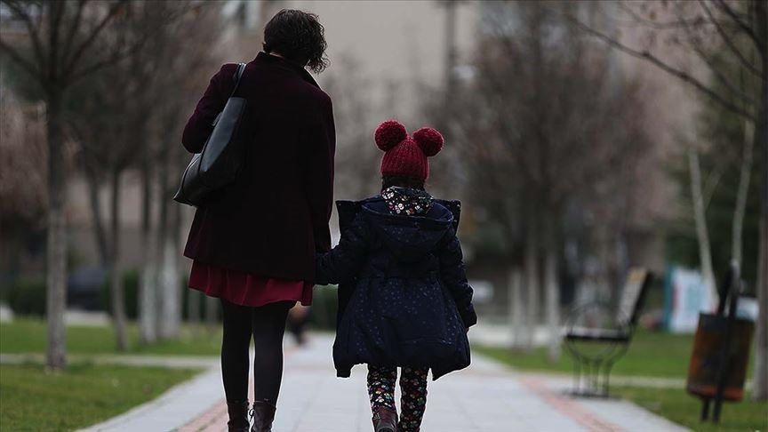 100 Bin Yetişkine “Çocuklarda Mahremiyet Bilinci Eğitimi”