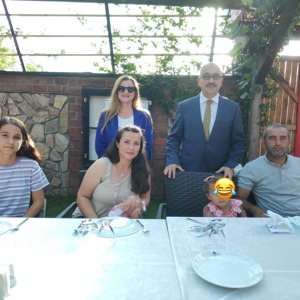 30 Haziran Koruyucu Aile Günü Etkinlikleri Münasebetiyle Valimiz Sayın Osman BİLGİN, Eşi İlknur BİLGİN Hanımefendi ile  Birlikte Koruyucu Ailelerimiz ve Çocuklarımızla Bir Araya Geldiler.  - fotoğraf 2