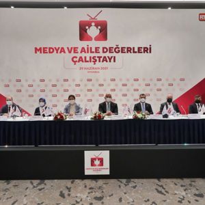 Bakanımız Sayın Derya Yanık, Medya Ve Aile Değerleri Çalıştayı’na Katıldı - fotoğraf 2