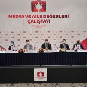 Bakanımız Sayın Derya Yanık, Medya Ve Aile Değerleri Çalıştayı’na Katıldı - fotoğraf 2