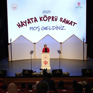 Çocuklarımız Saygıdeğer Emine Erdoğan Hanımefendi’nin teşrifleriyle gerçekleşen Hayata Köprü Sanat programda hünerlerini sergiledi. - fotoğraf 3