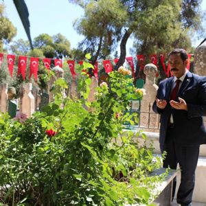 15 Temmuz’da Şehit Düşen Aziz Şehidimizin Kabrini Ziyaret Ettik - fotoğraf 3